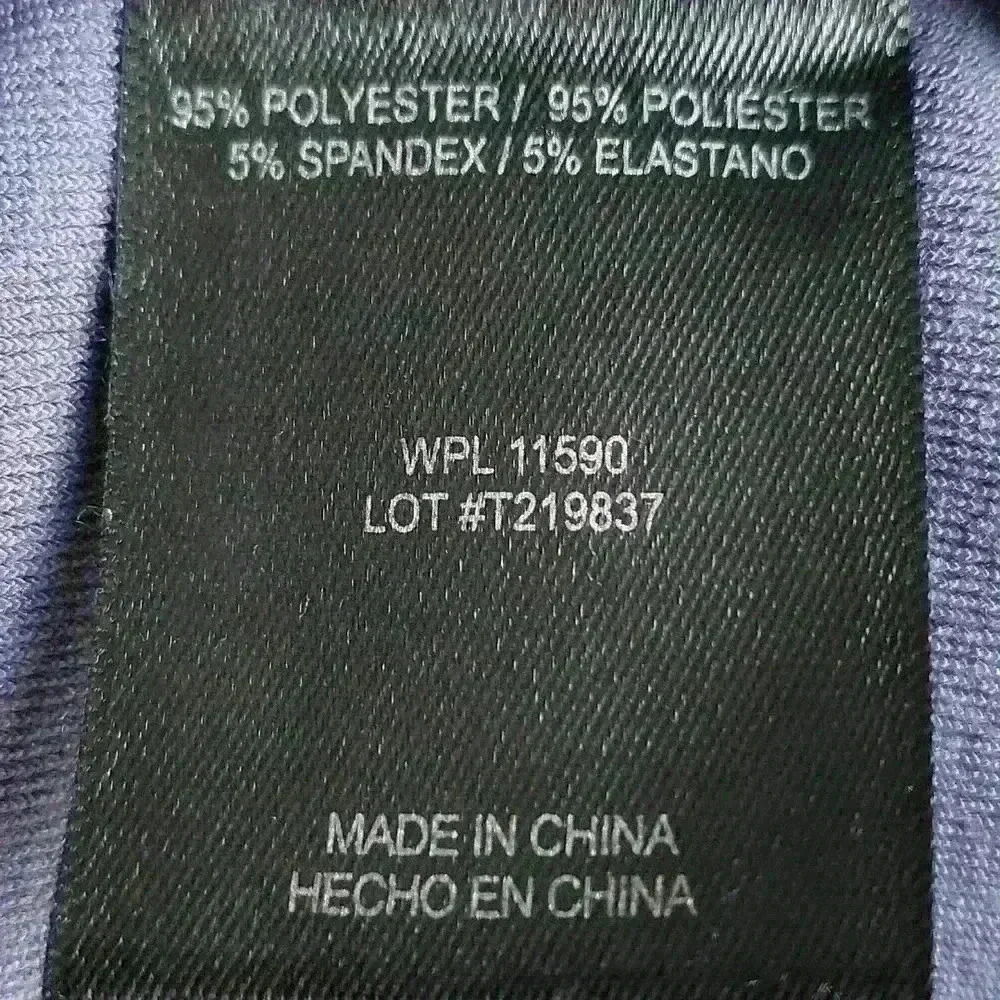 32D Pullover - Picture 4 of 5
